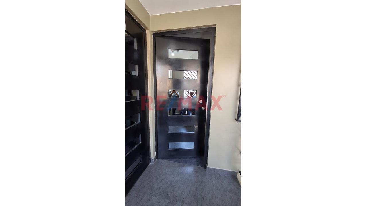 Departamento En Venta Los Olivos - 3