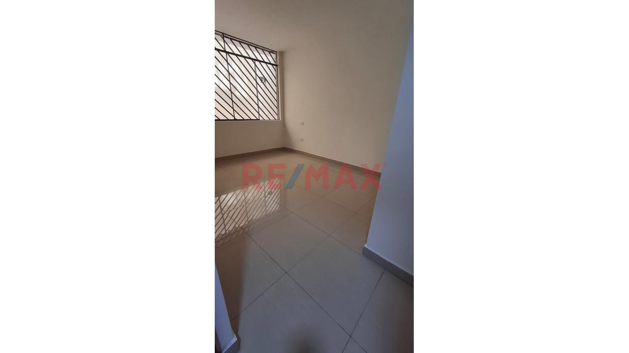 Departamento En Venta Los Olivos - 12