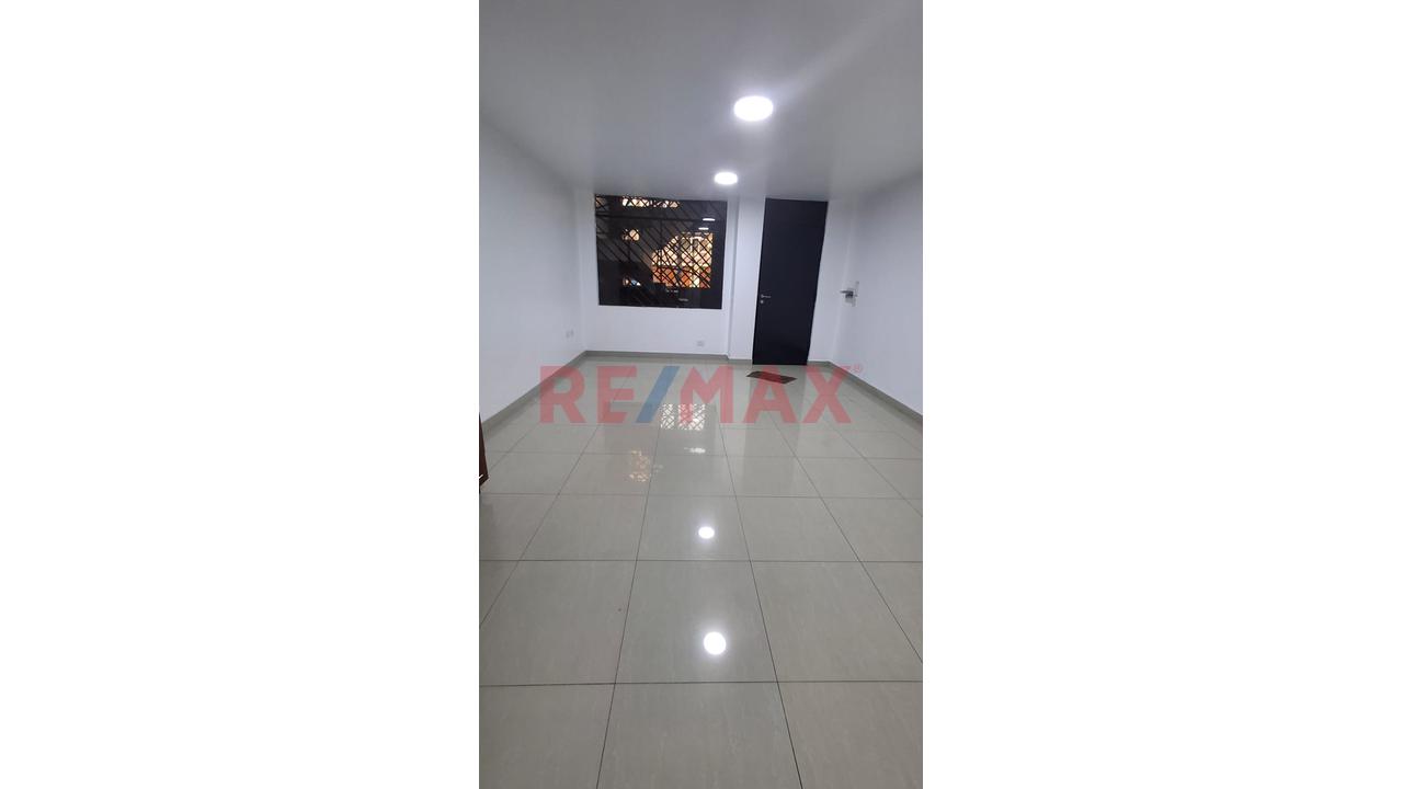 Departamento En Venta Los Olivos - 4