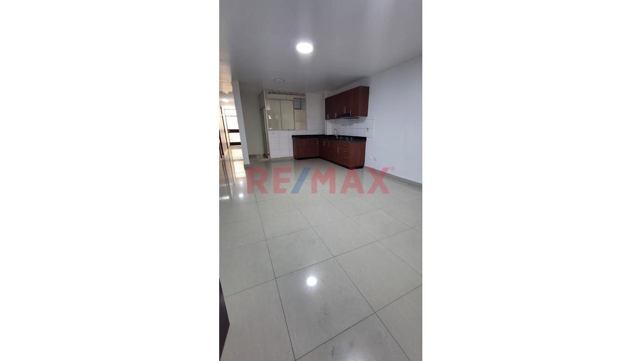 Departamento En Venta Los Olivos - 5
