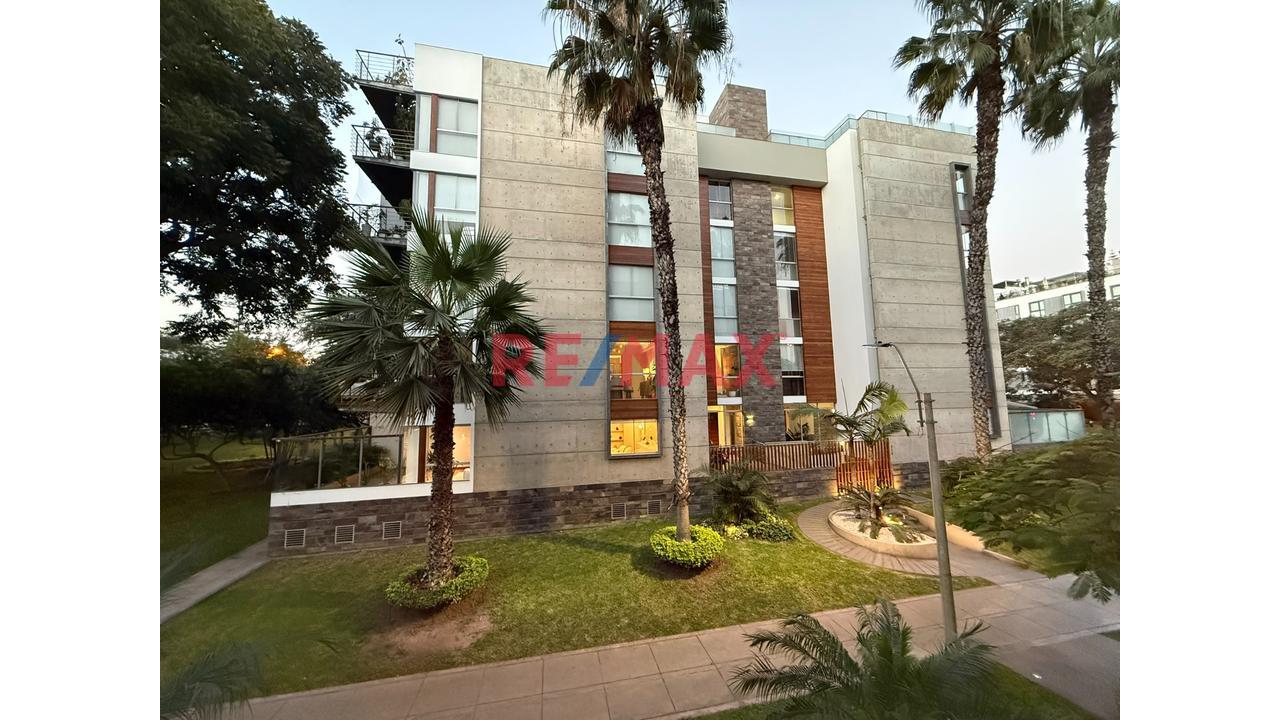 Venta Exclusivo Departamento Flat Con Vista Panorámica – La Aurora, Miraflores