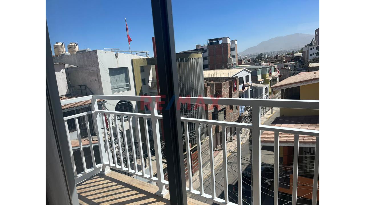 Se Alquila Departamento Amoblado En Urbanizacion Agricultura Jlbyr — foto 3