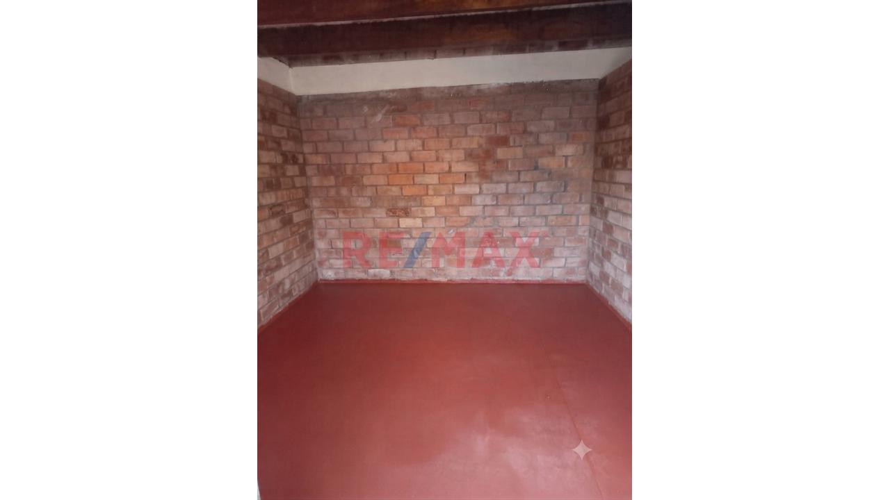 Vendo Amplia Casa En Urb. Mayorazgo - Ate, Límite Con La Molina - 20