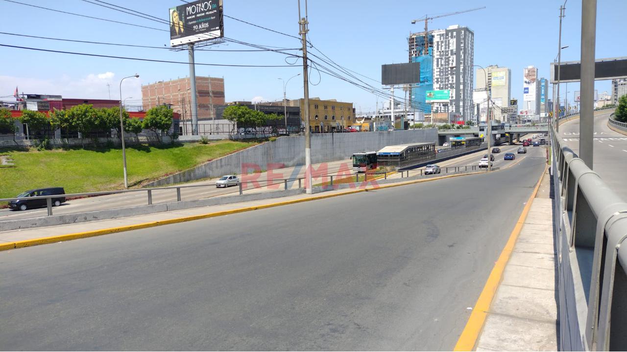 Venta De Terreno Frente A La Vía Expresa - 8