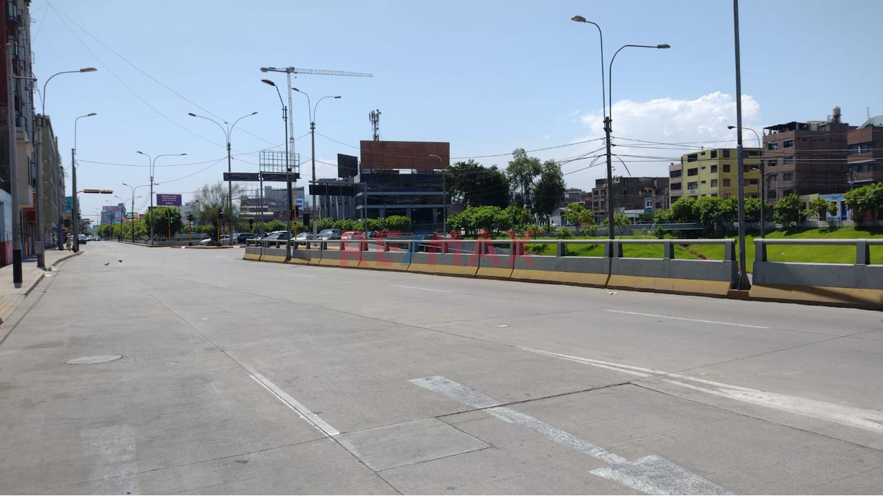 Venta De Terreno Frente A La Vía Expresa - 15