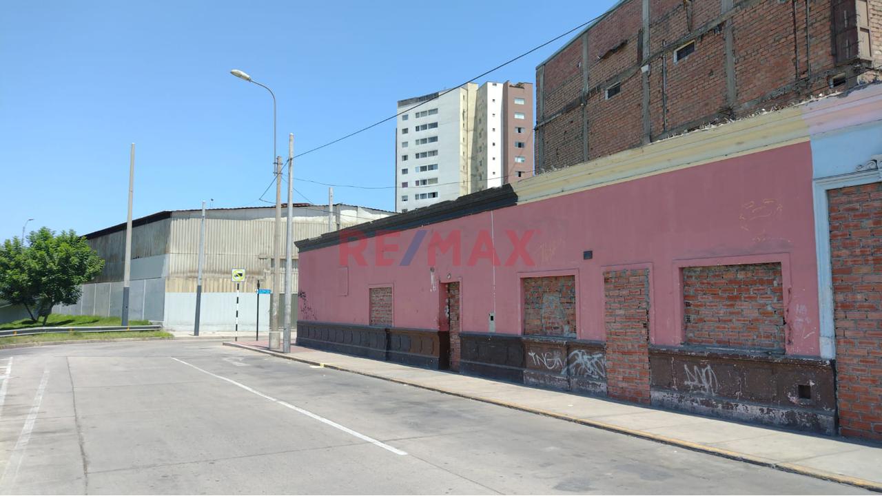 Venta De Terreno Frente A La Vía Expresa - 5