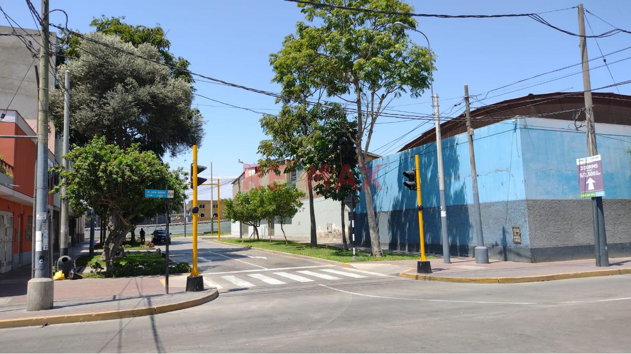 Venta De Terreno Frente A La Vía Expresa - 16