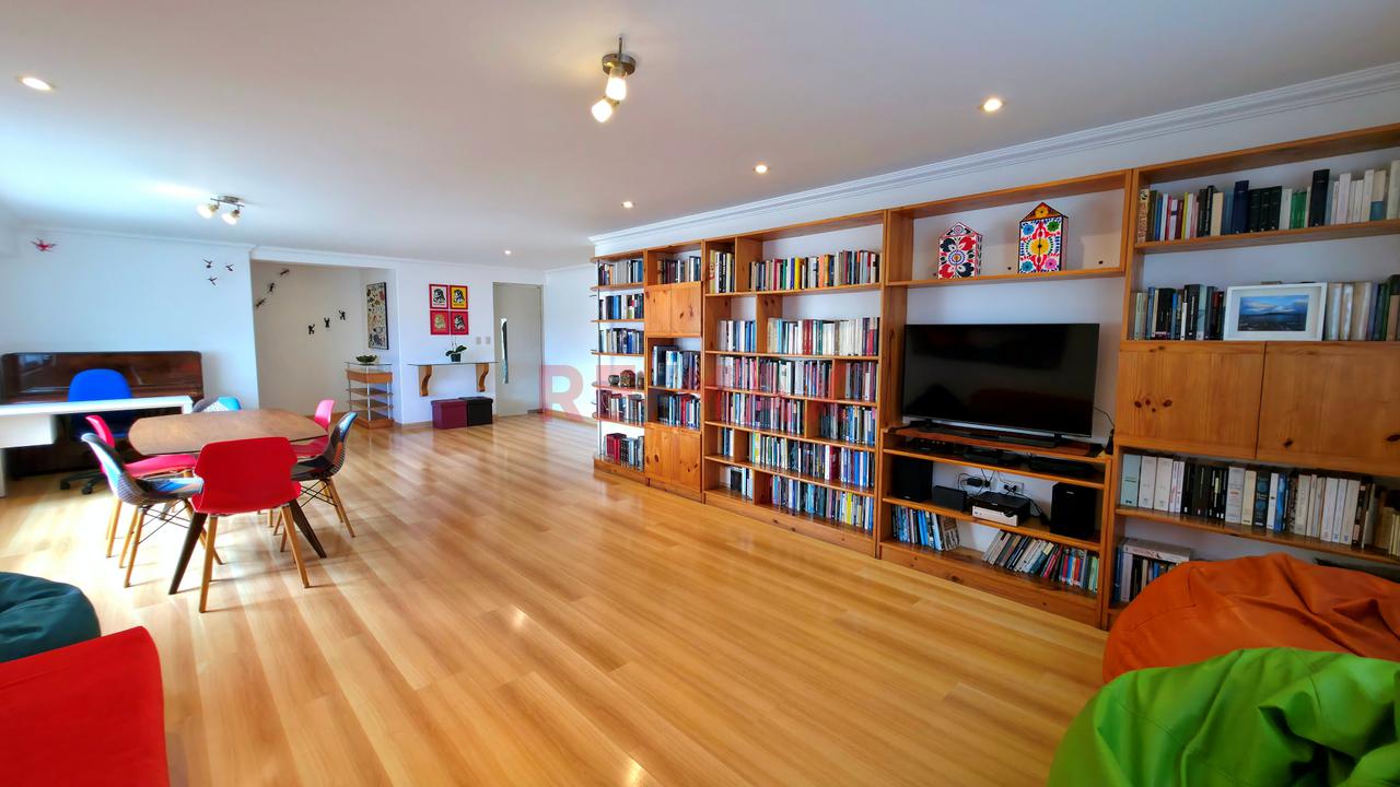 San Isidro | 151.70 M²  | Ascensor Directo | 3 Dormitorios  | 2 Estacionamientos — foto 7