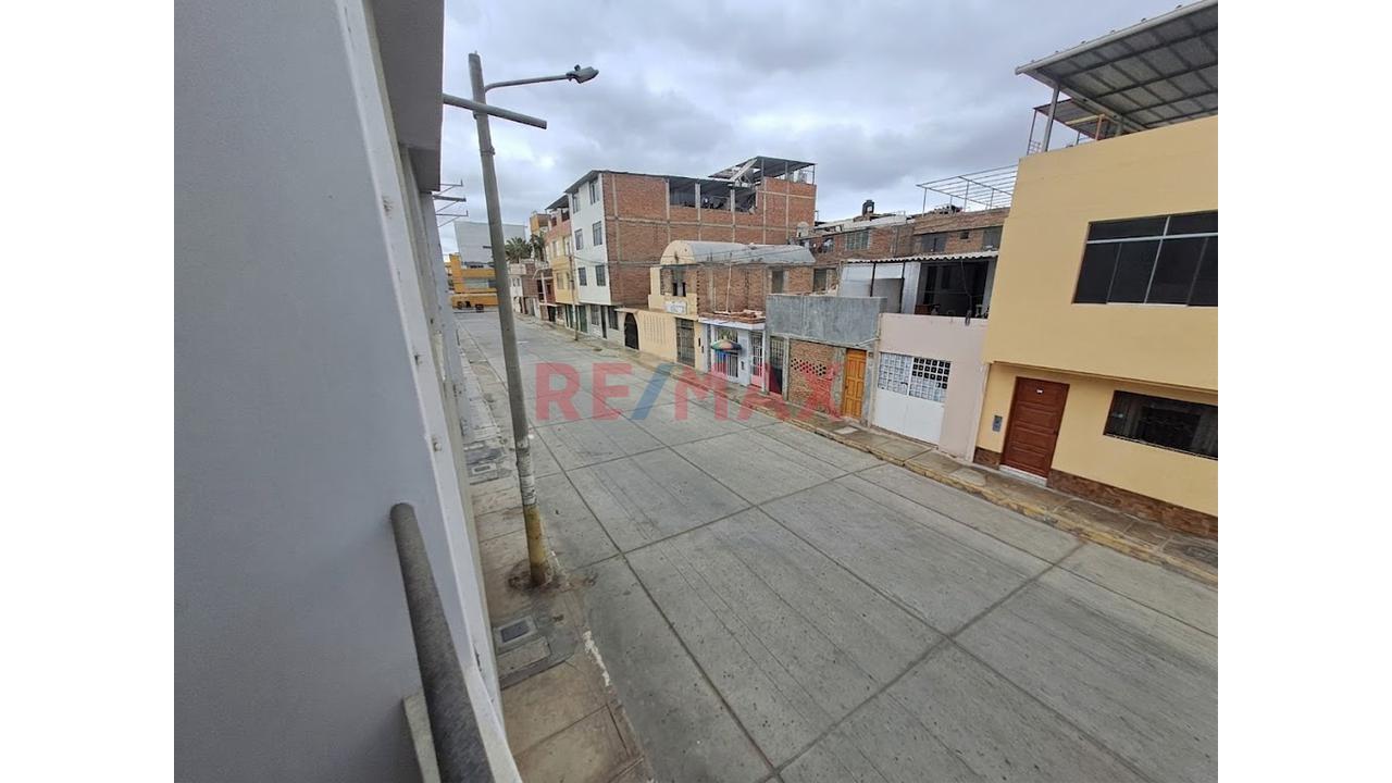 Casa En Venta Cerca Universidad Nacional Lambayeque - 11