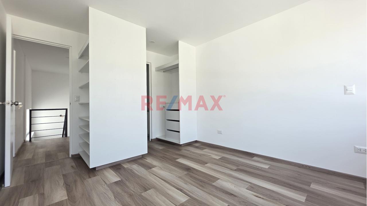 Alquiler Duplex En Valle Hermoso Surco - 14