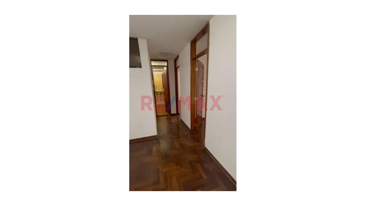 🏢 Alquiler De Minidepartamento  – 64.88 M² - 8