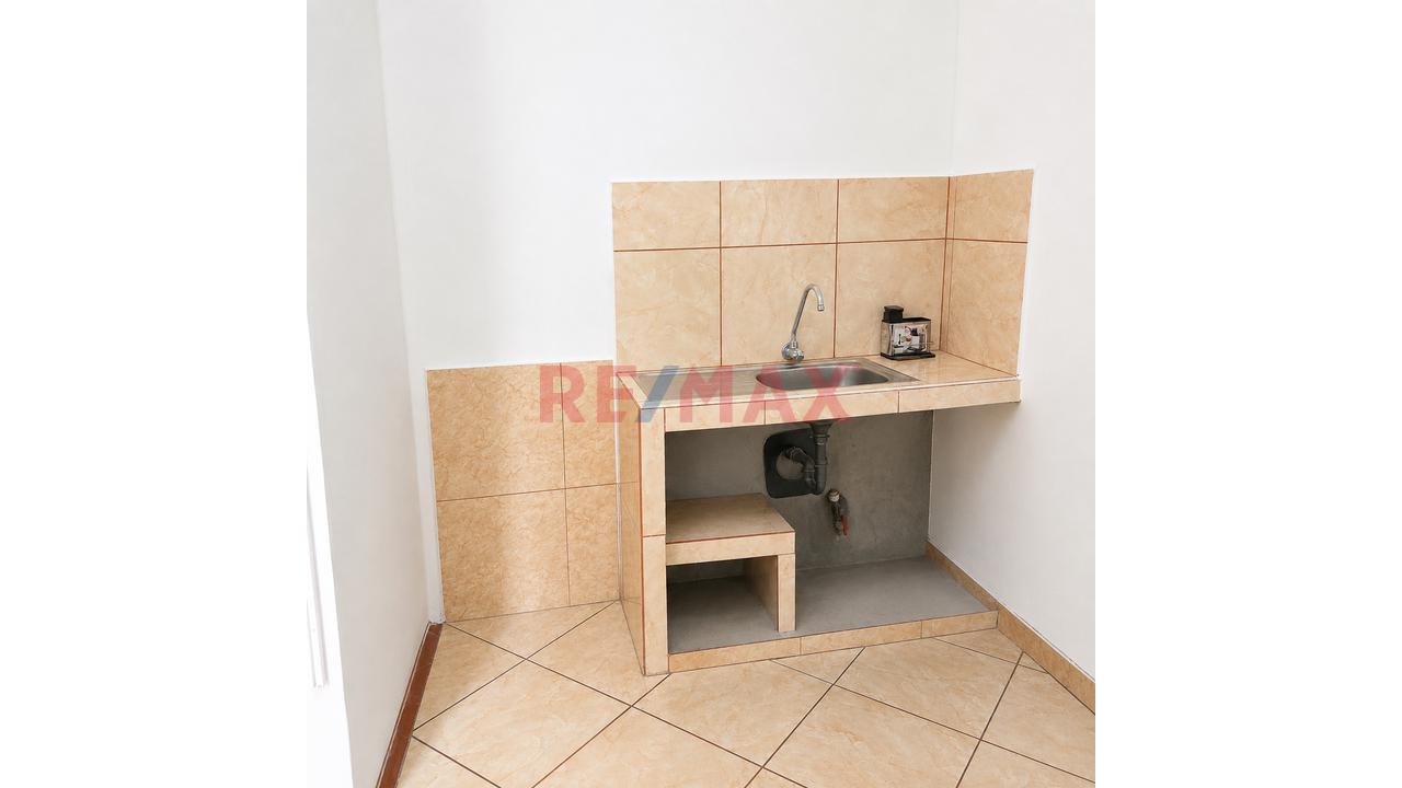 Departamento de 1 dormitorio en Los Olivos, 100 m² — foto 2