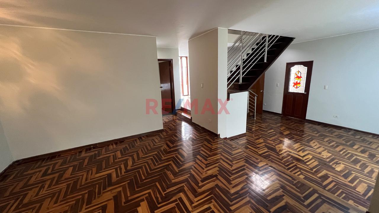Venta De Casa En Urb Ingenieros — foto 8