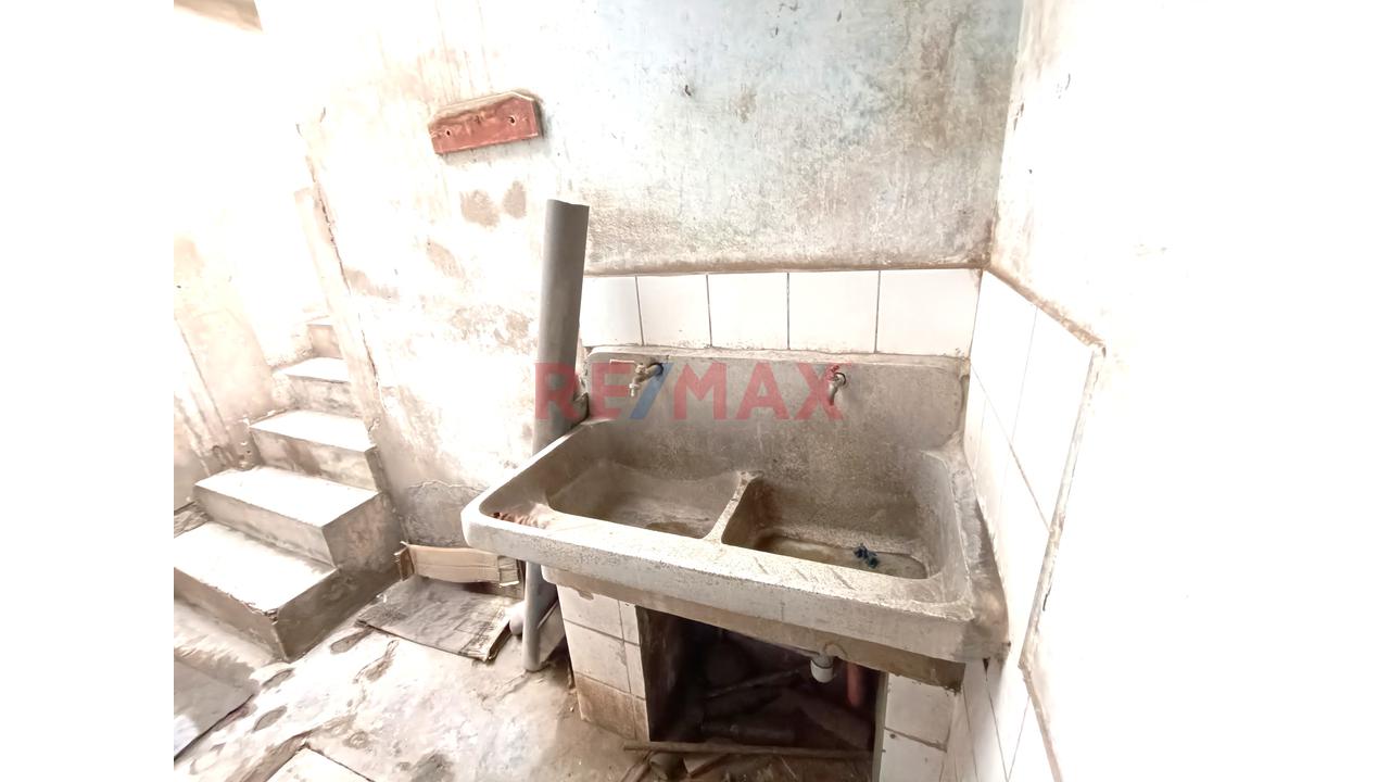 Excelente Oportunidad Casa Para Negocio Puente Piedra - 4