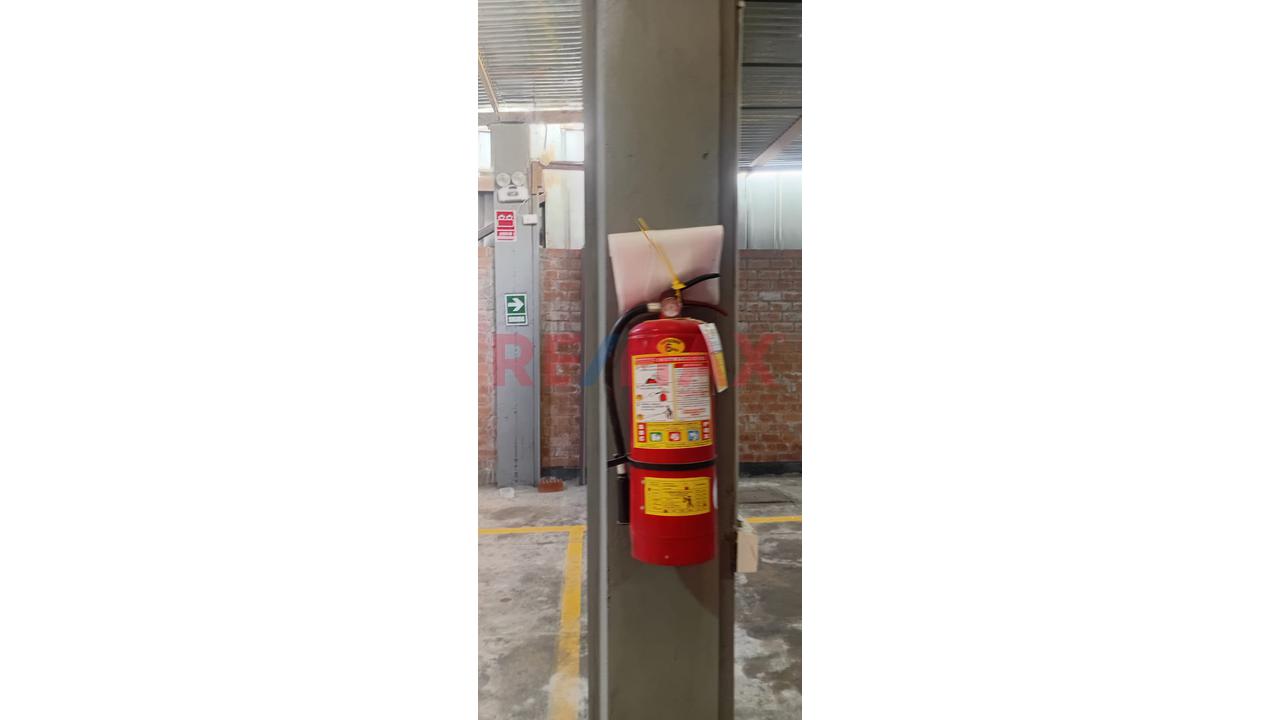 Alquiler De Almacén En Chorrillos — foto 2