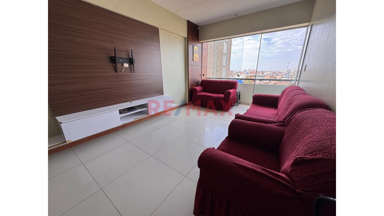Departamento En Venta En 6To Piso En Condominio Colibrí Con Cochera - Chiclayo — foto 3