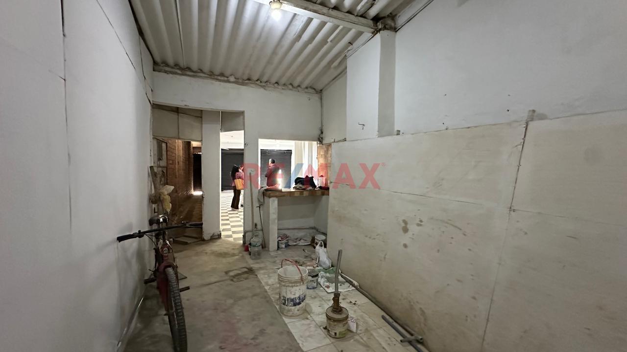 Local En Alquiler 1Er Y 2 Do Nivel A Metros De Paradero Los Pueblos -Av Leguia - 5
