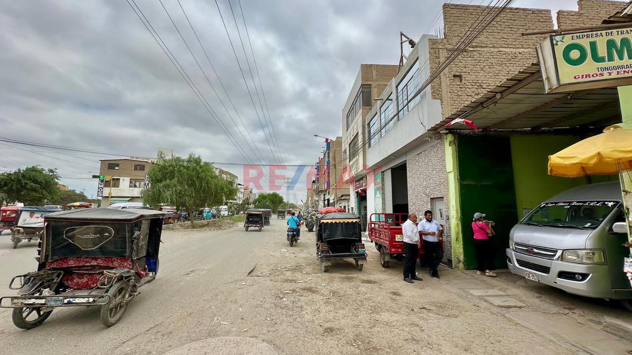 Local En Alquiler 1Er Y 2 Do Nivel A Metros De Paradero Los Pueblos -Av Leguia - 13