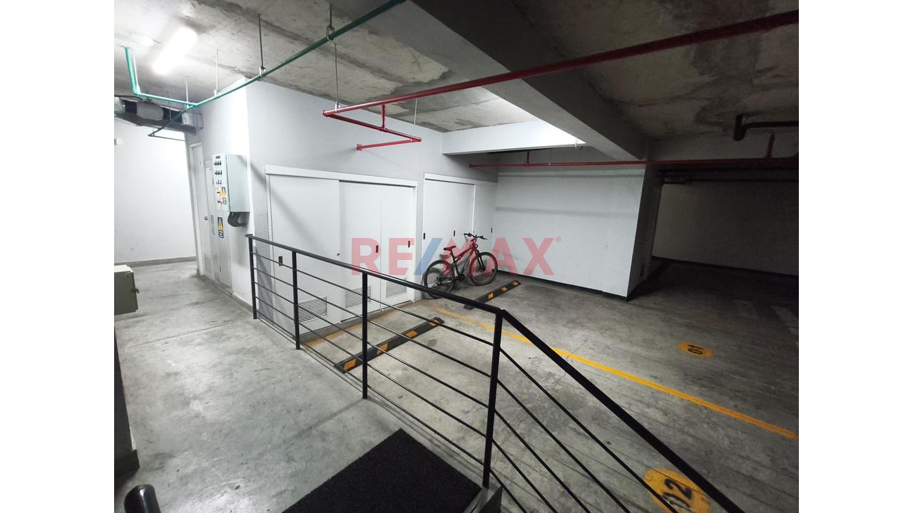 Vendo Exclusivo Dúplex De 225 M² En San Isidro: Doble Cochera Y Azotea — foto 15
