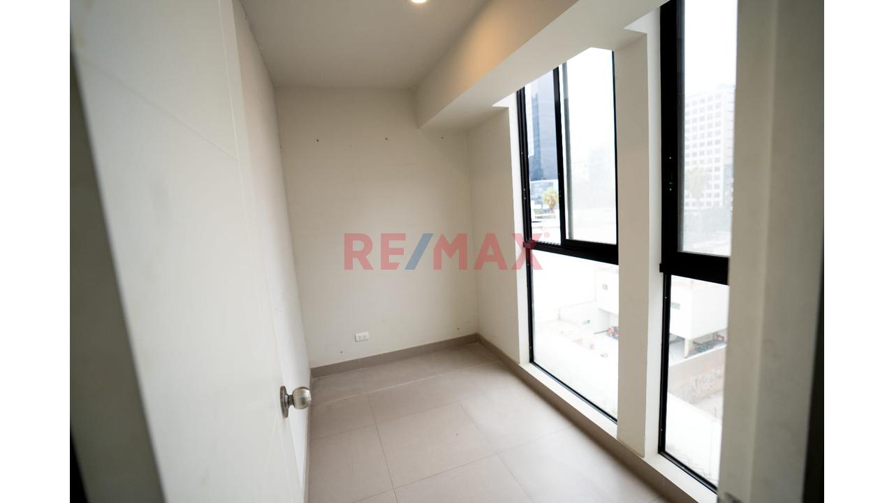 Vendo Exclusivo Dúplex De 225 M² En San Isidro: Doble Cochera Y Azotea — foto 10