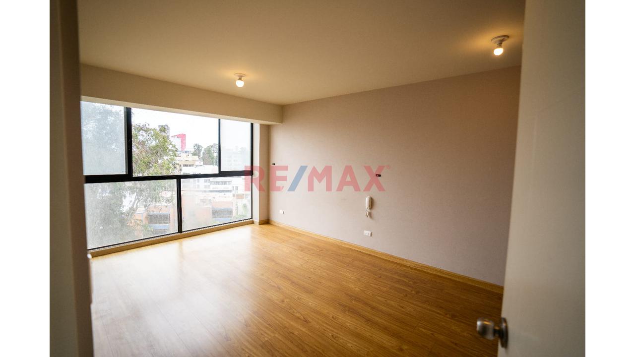Vendo Exclusivo Dúplex De 225 M² En San Isidro: Doble Cochera Y Azotea — foto 7