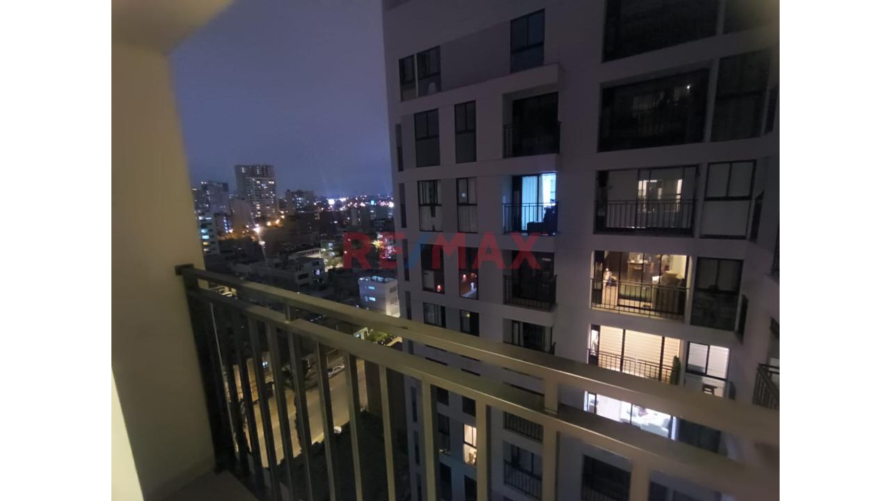 Alquilo Departamento De Estreno 2 Habitaciones Y Estacionamiento Techado Av. Militar Lince — foto 9