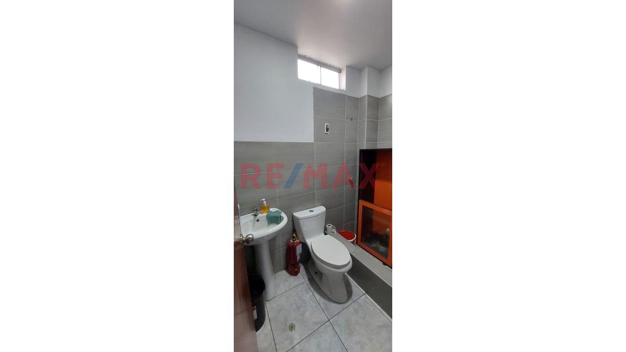 Oportunidad De Inversion Venta De Edificio Con Finos Acabados, En Calle Liberacion Cerca Al Colegio Fé Y Alegria- En Canto Grande ,Paradero #7 De Av. Canto Grande — foto 14