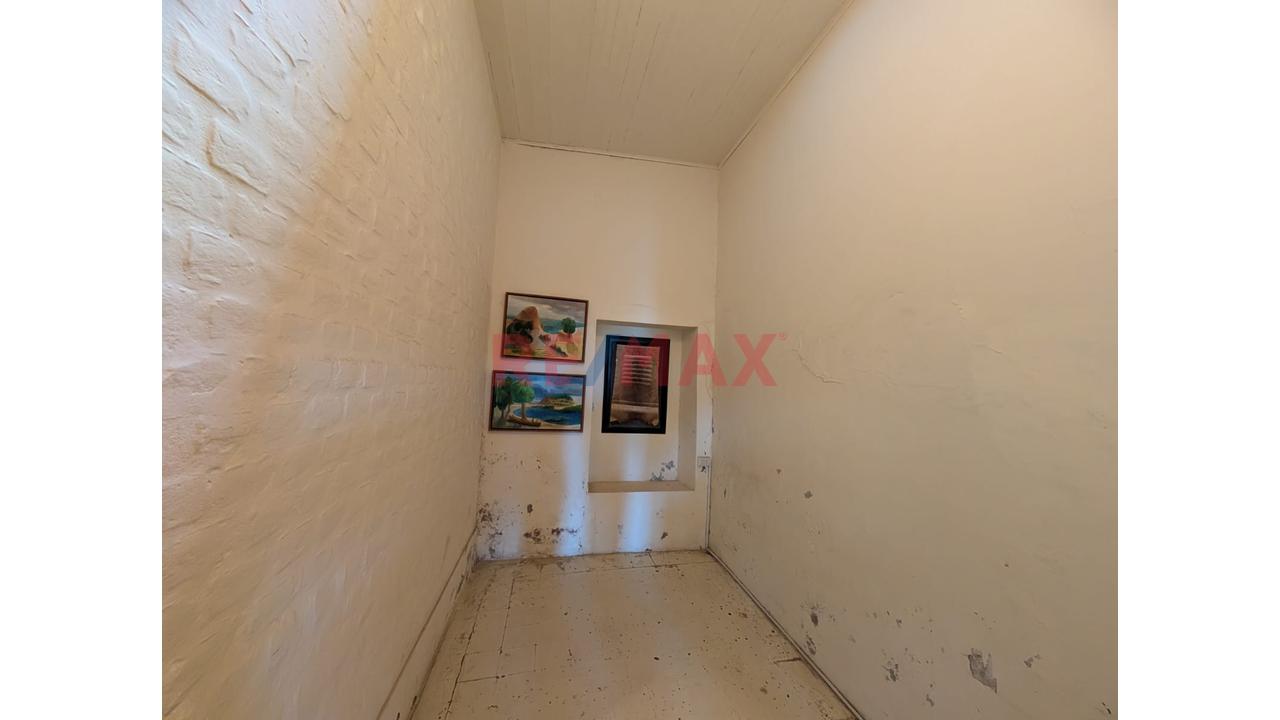 ¿Buscas La Ubicación Ideal Para Potenciar Tu Negocio Con Una Vista Inigualable? Se Alquila Amplio Local Comercial De 469 M² Con Una Vista Panorámica Al Mar. - 6