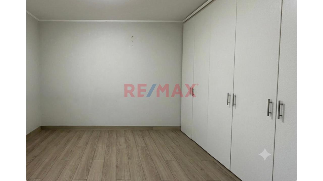 Vendo Exclusivo Dúplex  | 4 Dormitorios | Amplia Terraza | 2 Cocheras + Depósito — foto 6