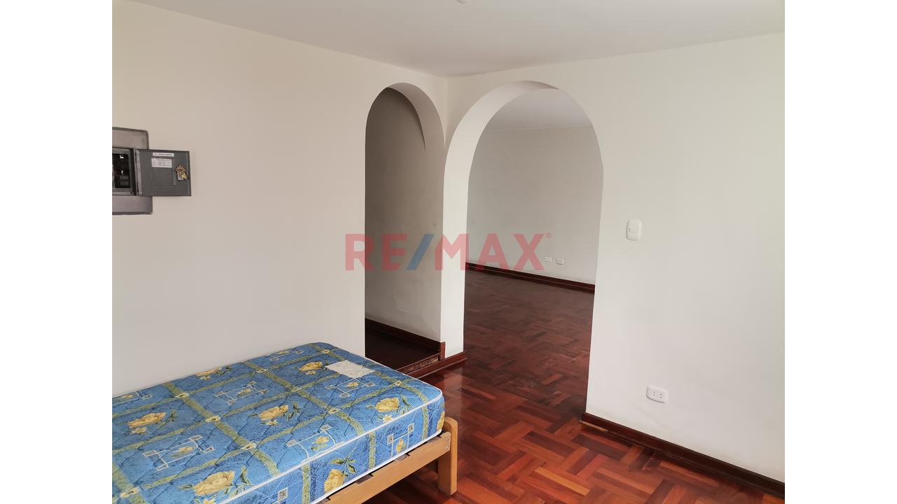 Alquiler Casa Para Uso De Oficina En Av. Cristobal De Peralta - Urb Valle Hermoso Surco — foto 15