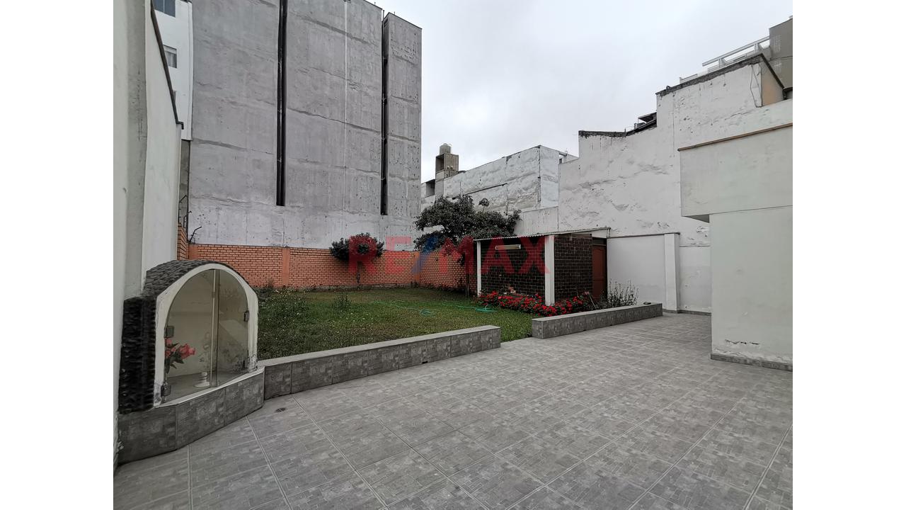 Alquiler Casa Para Uso De Oficina En Av. Cristobal De Peralta - Urb Valle Hermoso Surco — foto 4