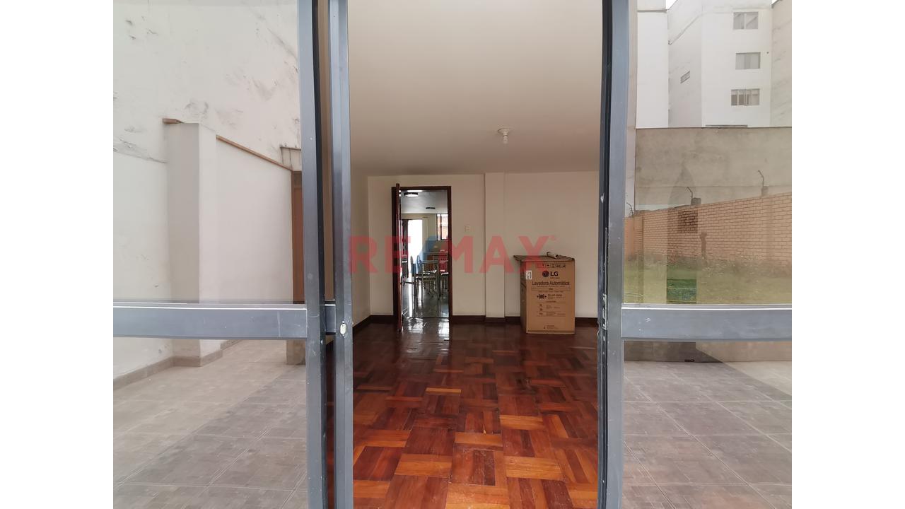 Alquiler Casa Para Uso De Oficina En Av. Cristobal De Peralta - Urb Valle Hermoso Surco — foto 10