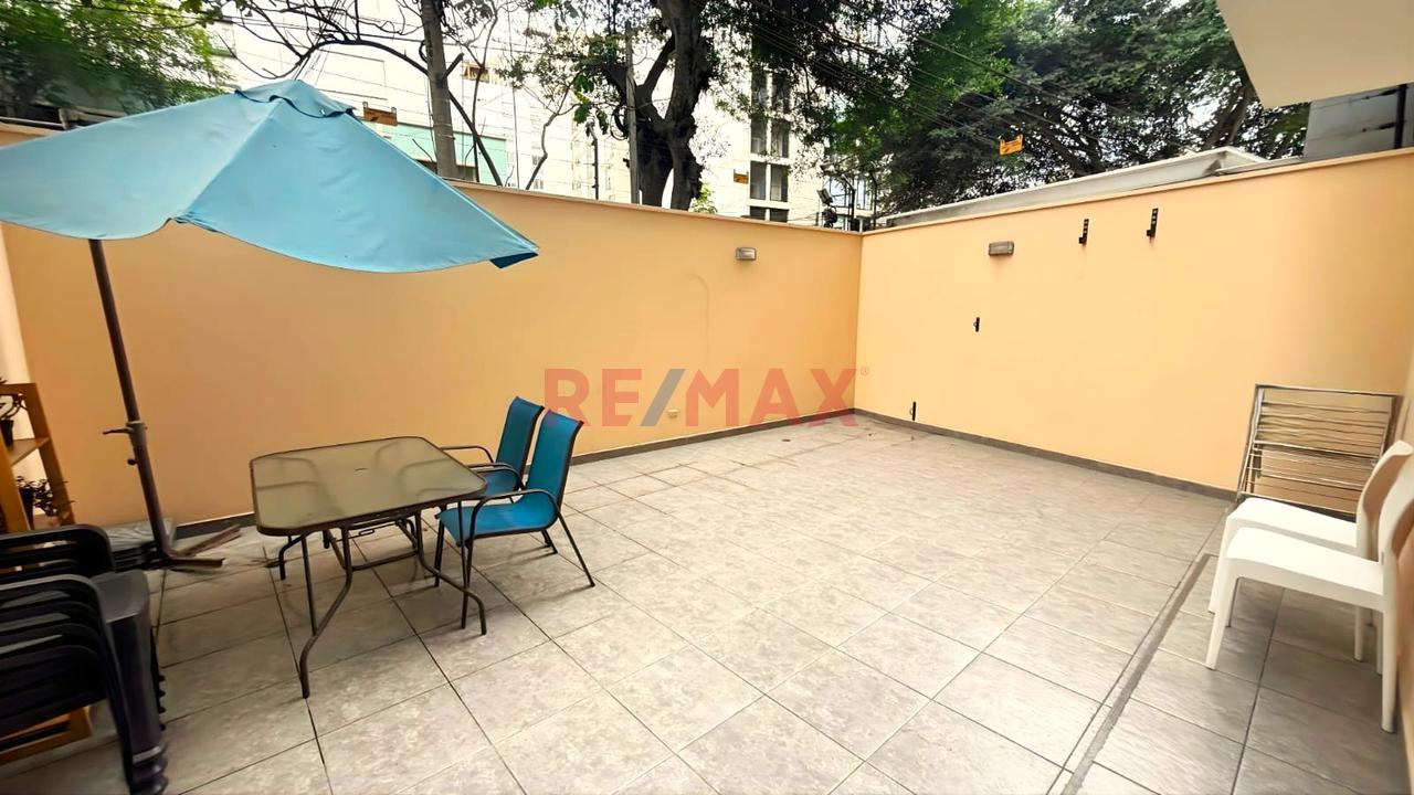 Vive En Barranco Con Terraza Privada! Amplio Y Hermoso Departamento De 82 M² En 1Er Piso — foto 9