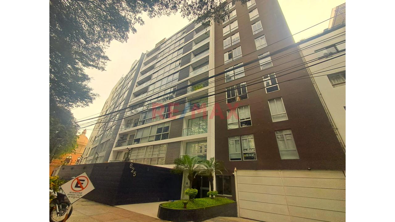 Vive En Barranco Con Terraza Privada! Amplio Y Hermoso Departamento De 82 M² En 1Er Piso — foto 12