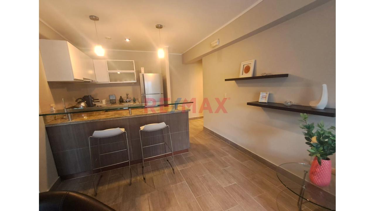 Vive En Barranco Con Terraza Privada! Amplio Y Hermoso Departamento De 82 M² En 1Er Piso — foto 4