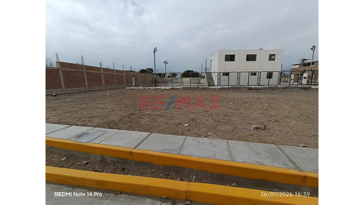 Se Vende Terreno De 109.41 M2 En Predio Santa Rita Lote 4 E Reque Chiclayo - 1