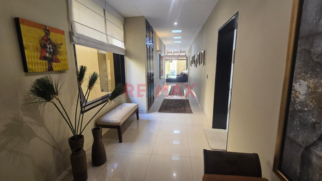 Venta De Exclusiva Residencia De 446 M² En Miraflores - 9
