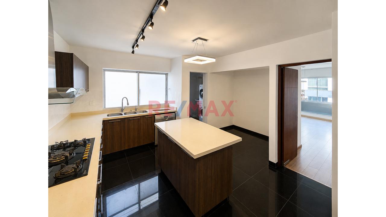 Departamento De Lujo En Surco | 226 M² | 3 Dormitorios C/U Con Baño Privado — foto 6