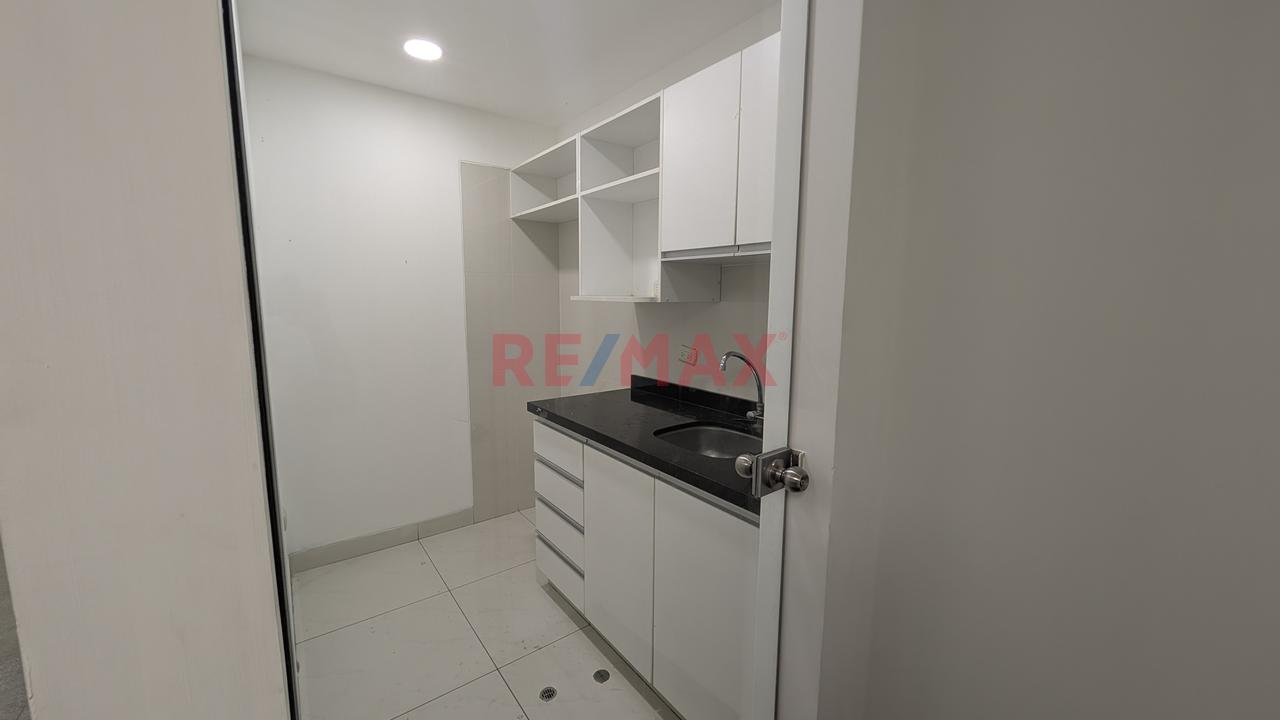 🏢 Oficina En Alquiler En Santa Catalina – La Victoria (110M2) - 10