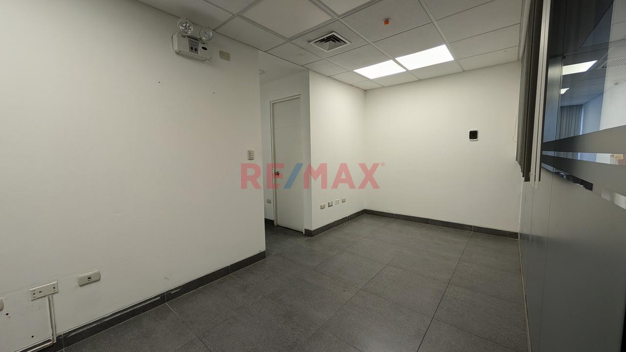 🏢 Oficina En Alquiler En Santa Catalina – La Victoria (110M2) - 7