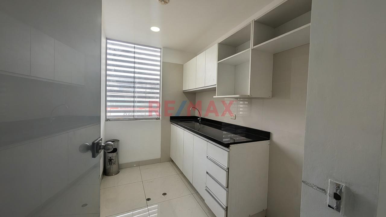 🏢 Oficina En Alquiler En Santa Catalina – La Victoria (110M2) - 5