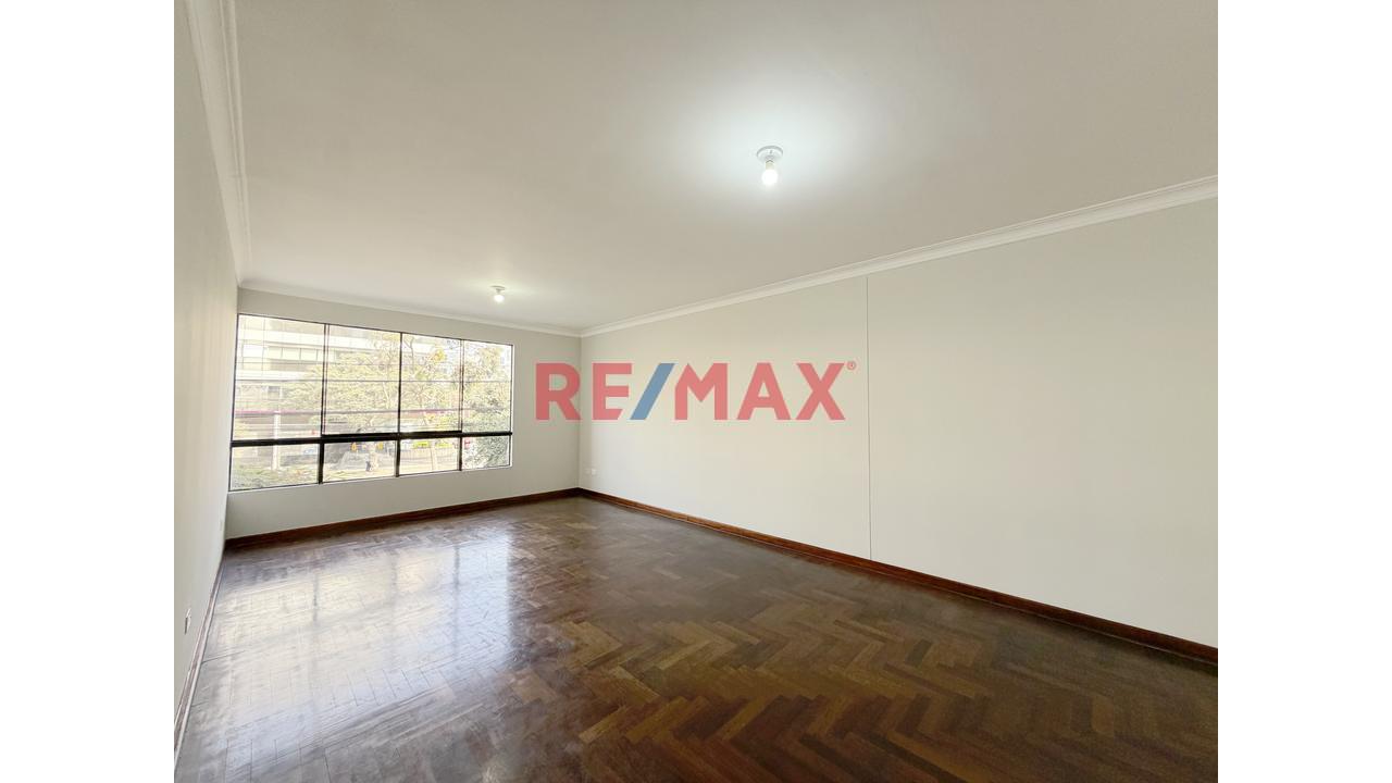 Venta De Departamento En Miraflores