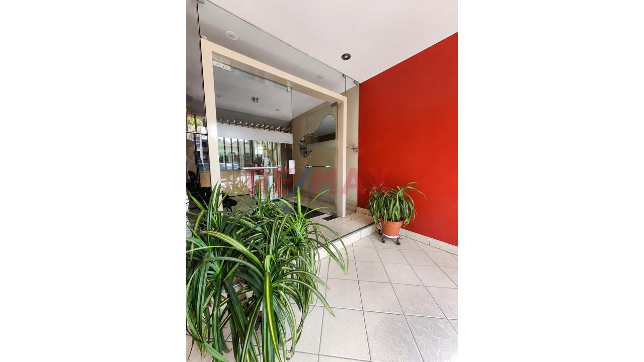 🏙️ ¡Vive Cerca De Todo! Departamento De 3 Dormitorios En Lince, A Minutos De San Isidro — foto 3