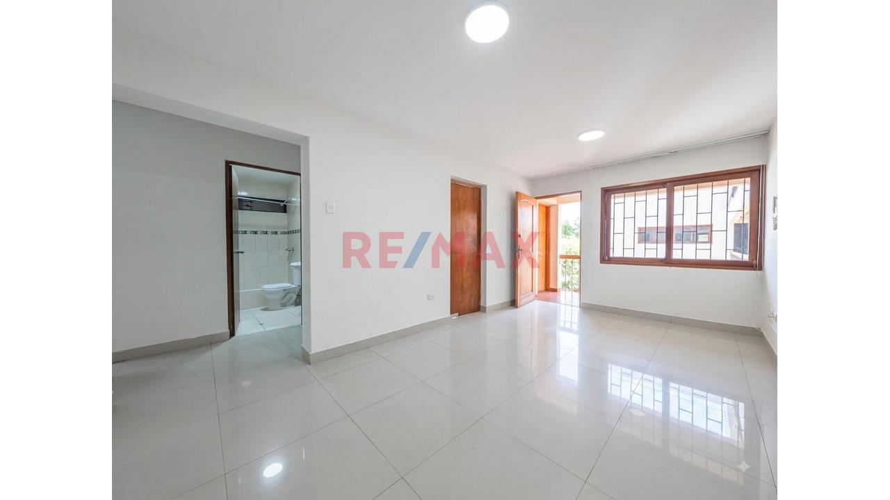 Alquilo Amplio Departamento De 3 Dormitorios En San Borja – Mariscal Castilla
