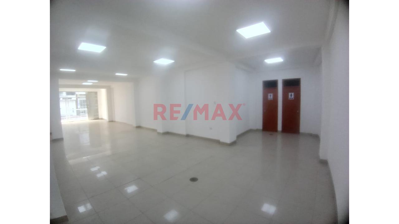 Alquilo Local Comercial Premium De 134 M² | 1Er Piso En Zona Financiera De Chiclayo - 10