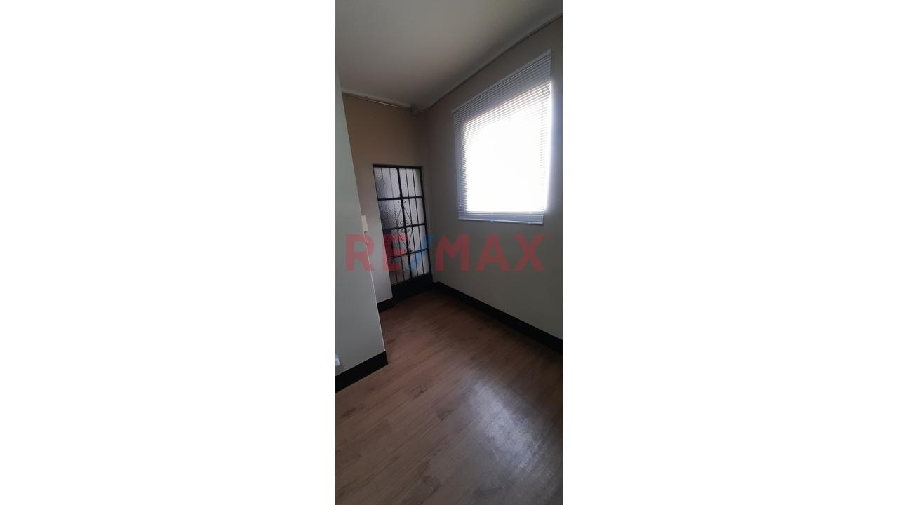 “🏢 Oficina 40 M² En Jesús María – 2 Ambientes + Baño Propio | S/ 1,100” - 2
