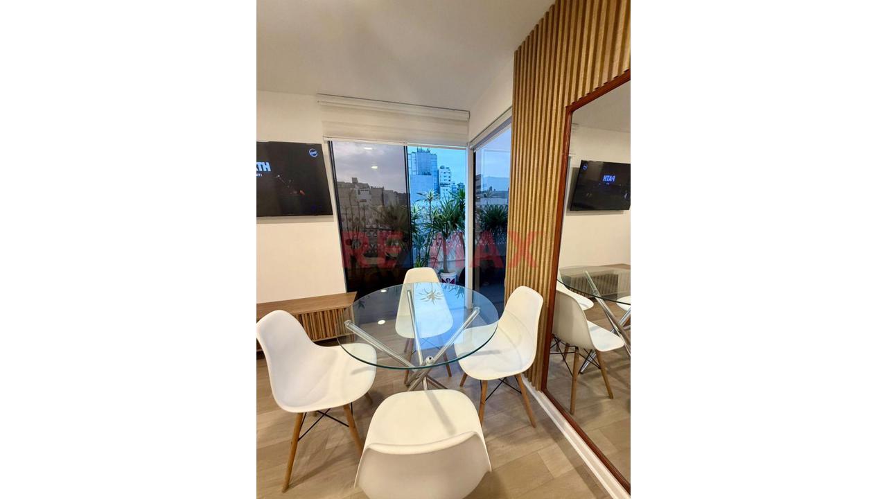 Venta De 2 Departamentos De Ocasión + Aires En Miraflores (Perfecto Para Inversión) — foto 12