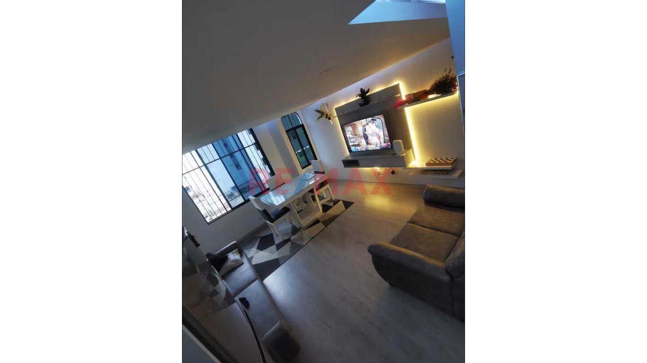 Venta De 2 Departamentos De Ocasión + Aires En Miraflores (Perfecto Para Inversión) — foto 2