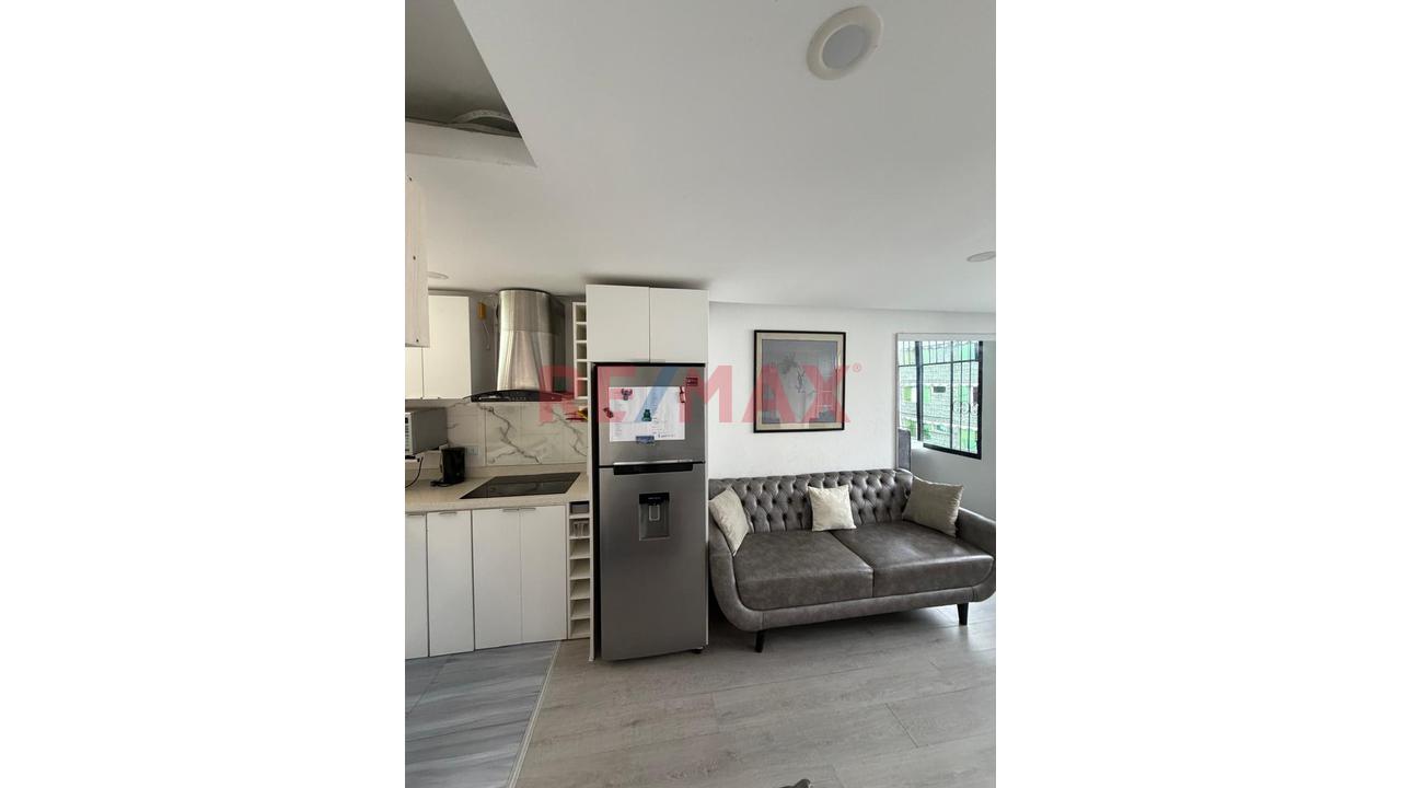 Venta De 2 Departamentos De Ocasión + Aires En Miraflores (Perfecto Para Inversión) — foto 5