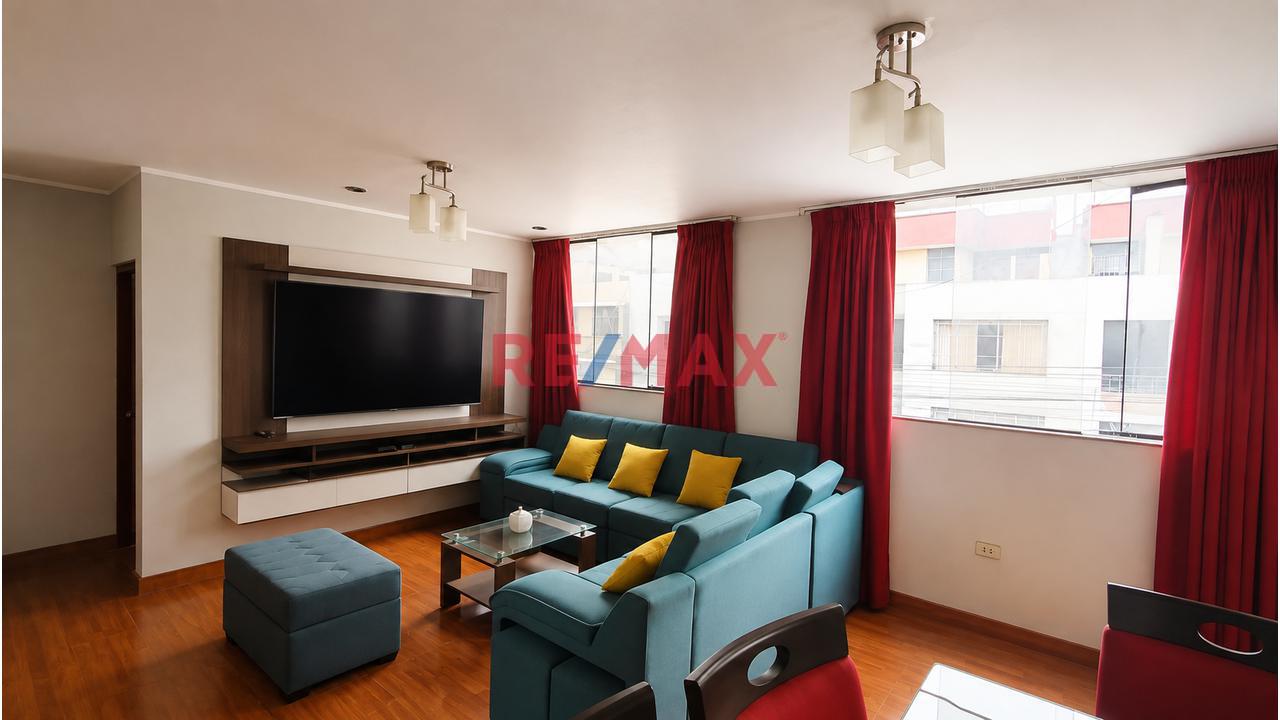 Venta De Departamento En San Juan De Lurigancho — foto 4